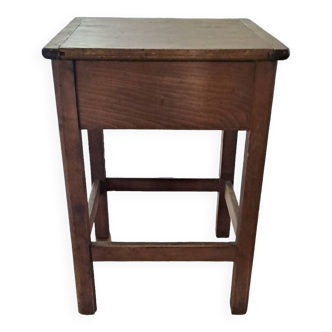 Tabouret bois marron teint 1940 avec casier meuble d'appoint décoration cuisine atelier véranda