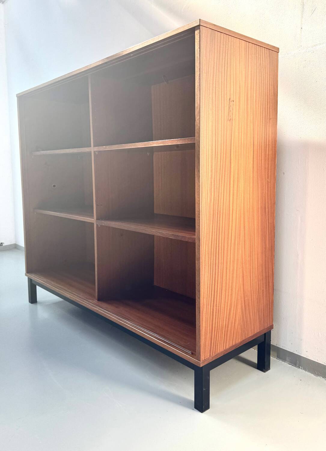 Armoire danoise vintage en teck - années 1970.