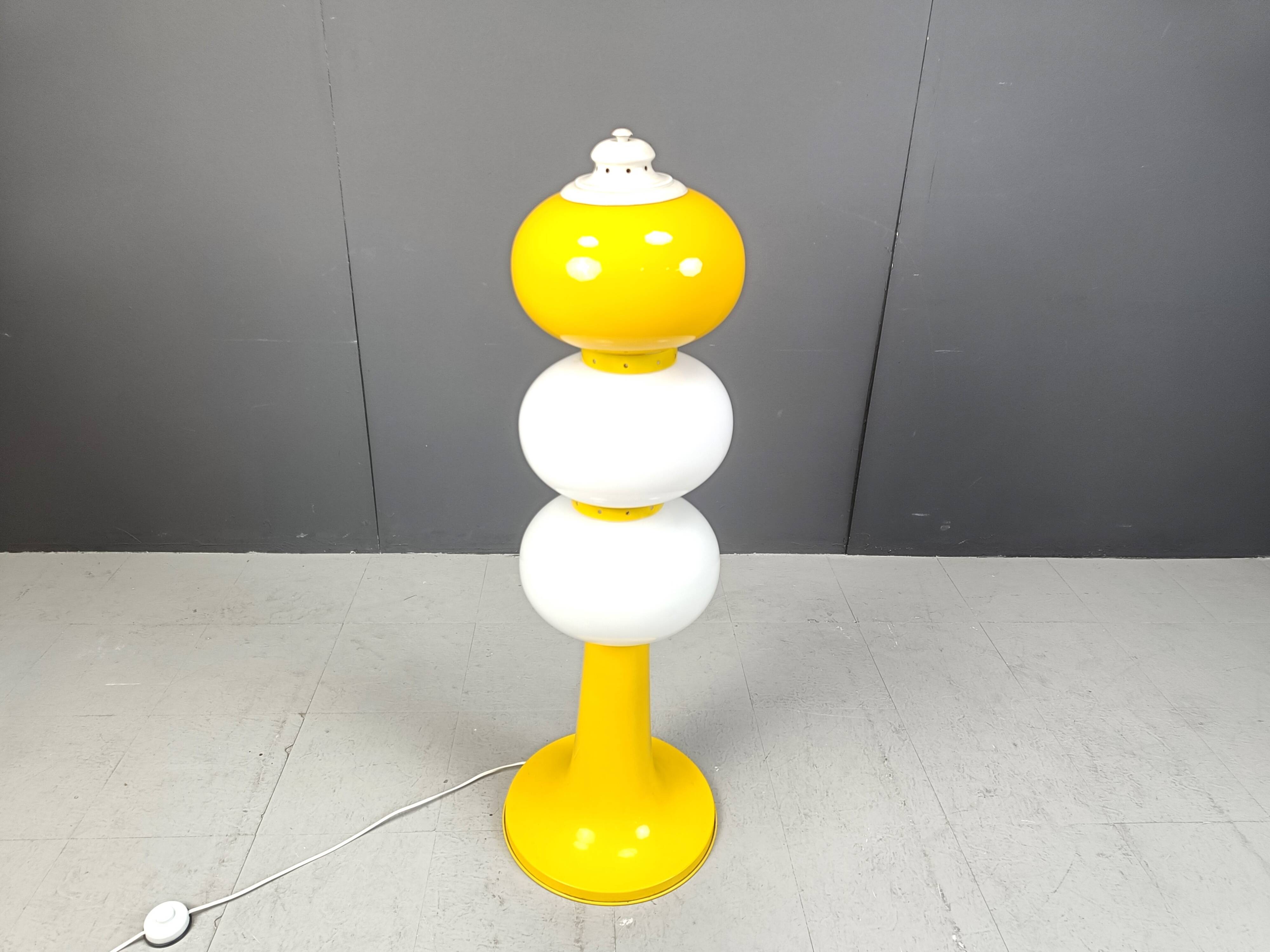 Mid century italian glass floor lamp, 1960s