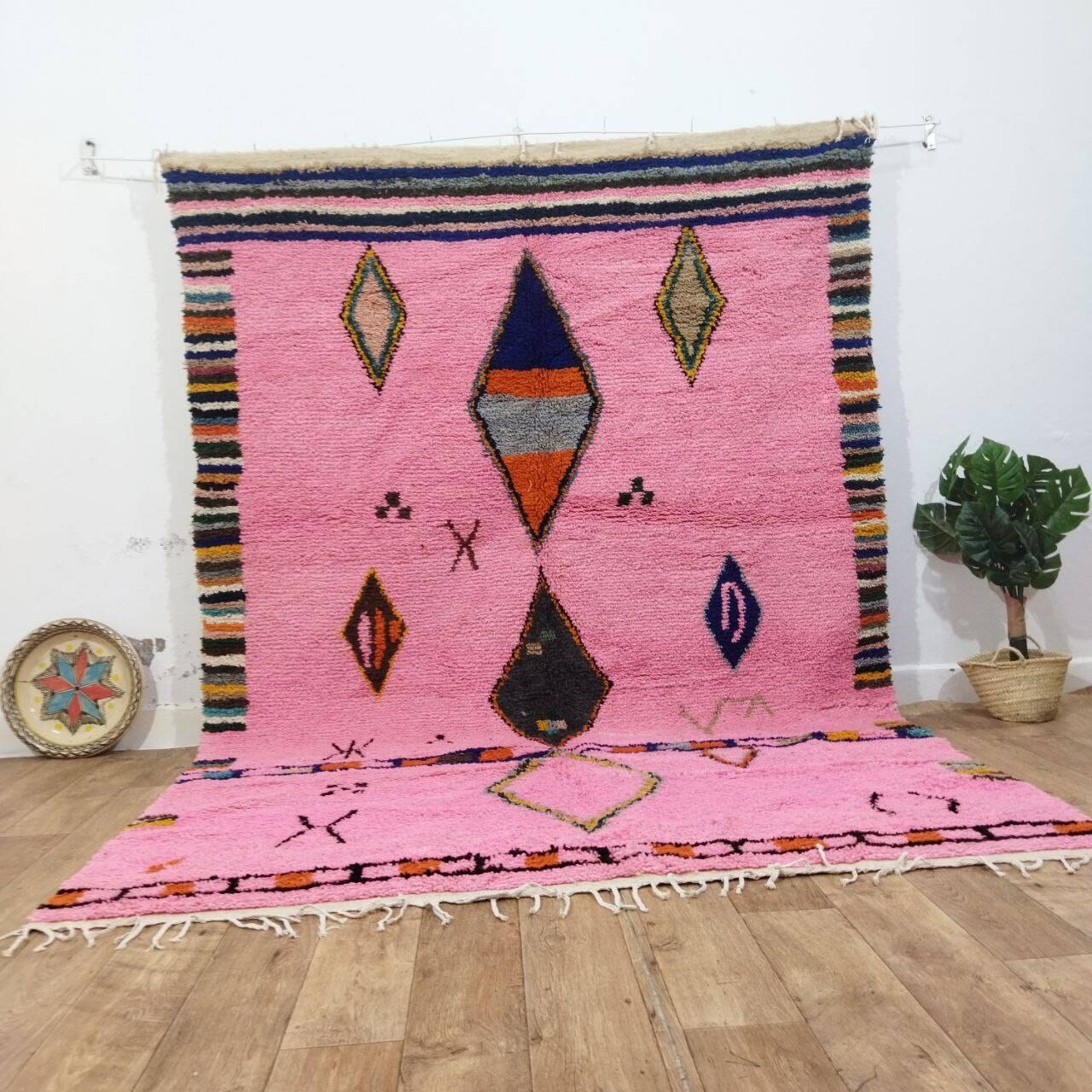 Azilal Berber rug in handmade wool 300 X 200 CM