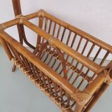 Porte revue rotin