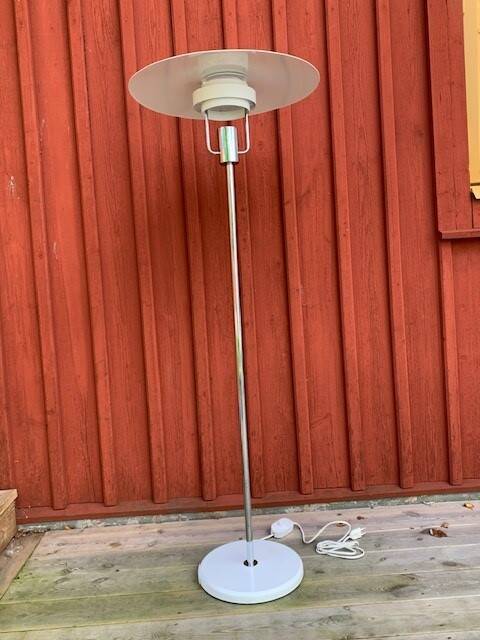 Scandinavian metal floor lamp from the 70s/80s
