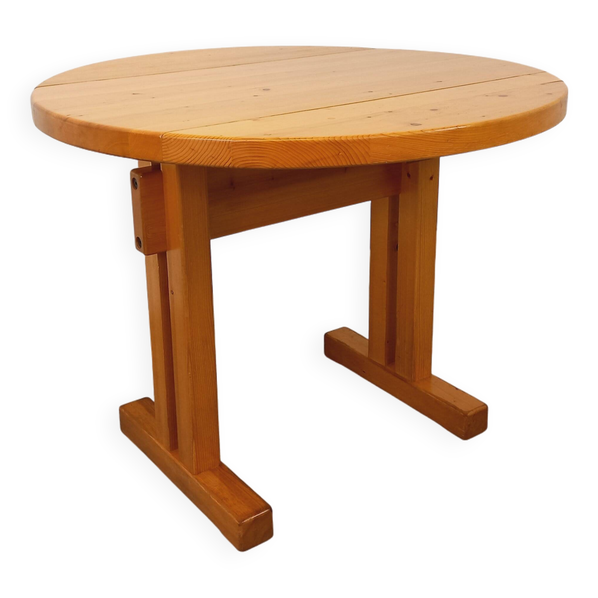 Vintage Charlotte Perriand Les Arcs round pine dining table from the 60s 70s