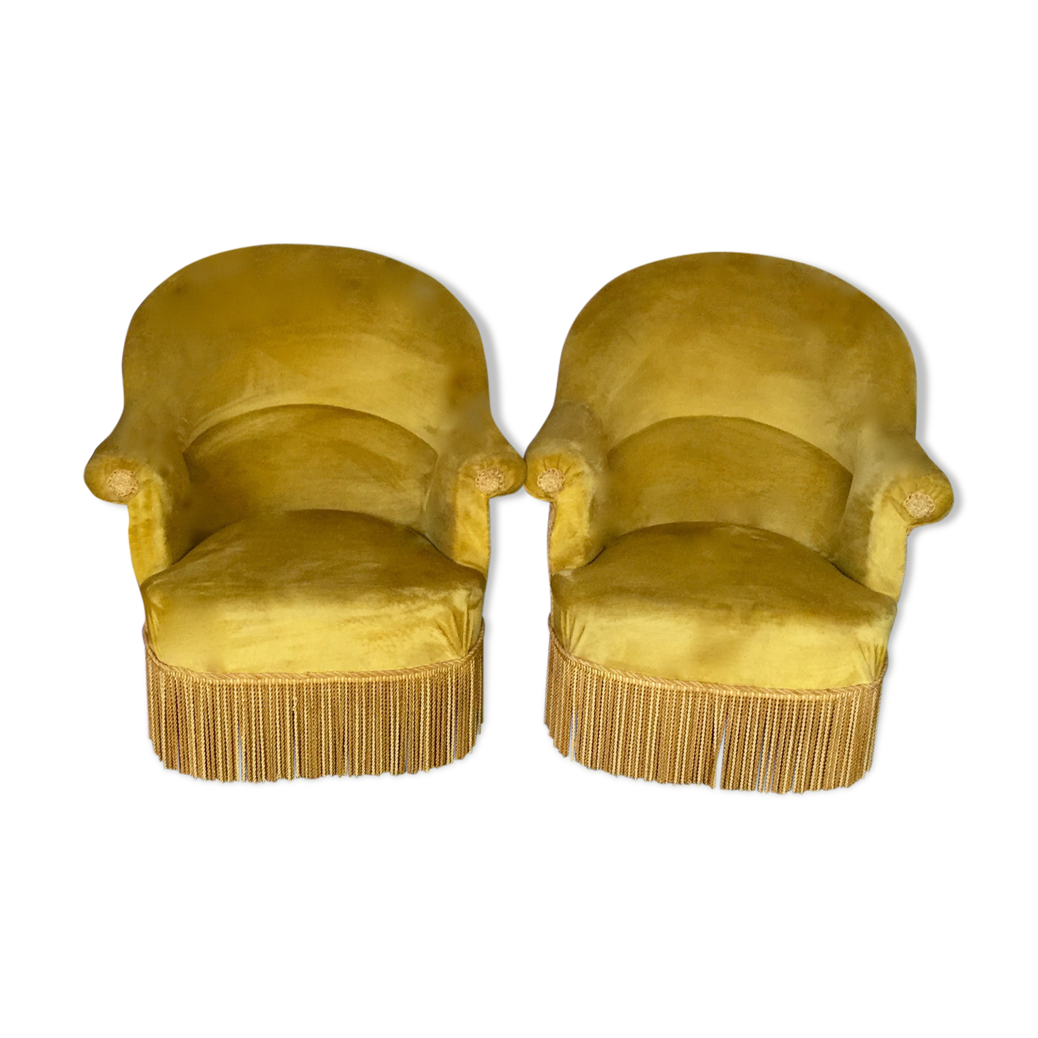 Pair of chairs c