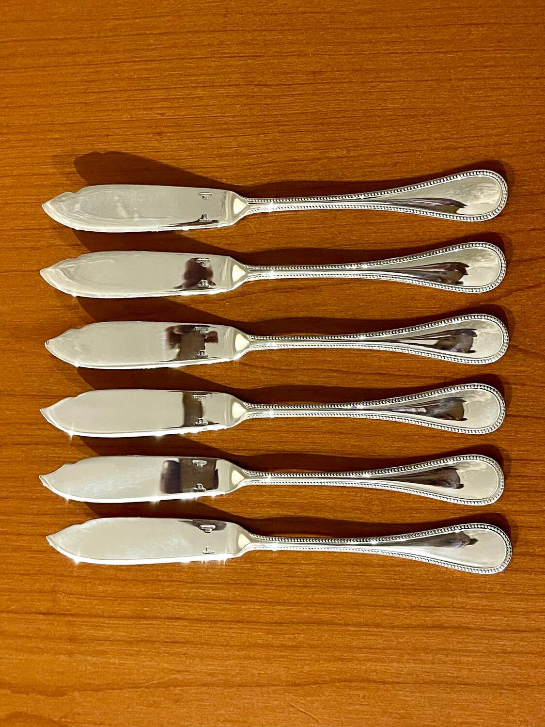 Christofle Perles 6 fish cutlery set: 12 pieces, excellent condition