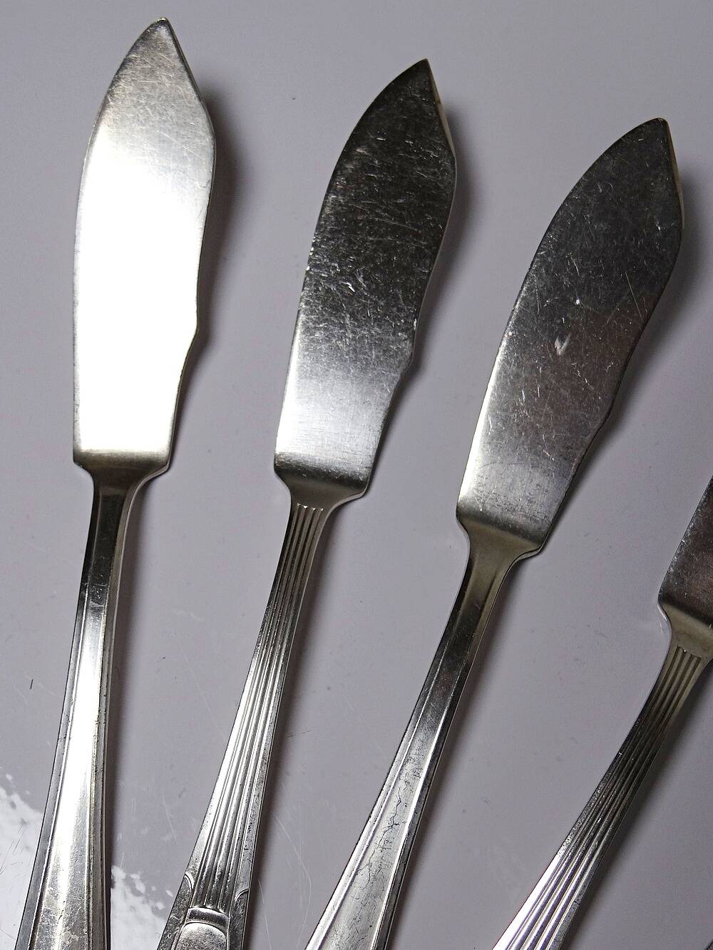 6 vintage/antique silver-plated fish knives in art deco style SFAM