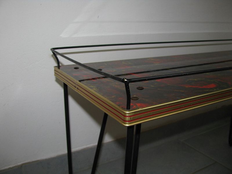 Table d'appoint années 1960