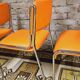 Set de 4 chaises chromées skaï orange 1970 vintage