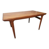 Vintage Scandinavian design table in Teak asymmetric extension by Johannes Andersen 1960