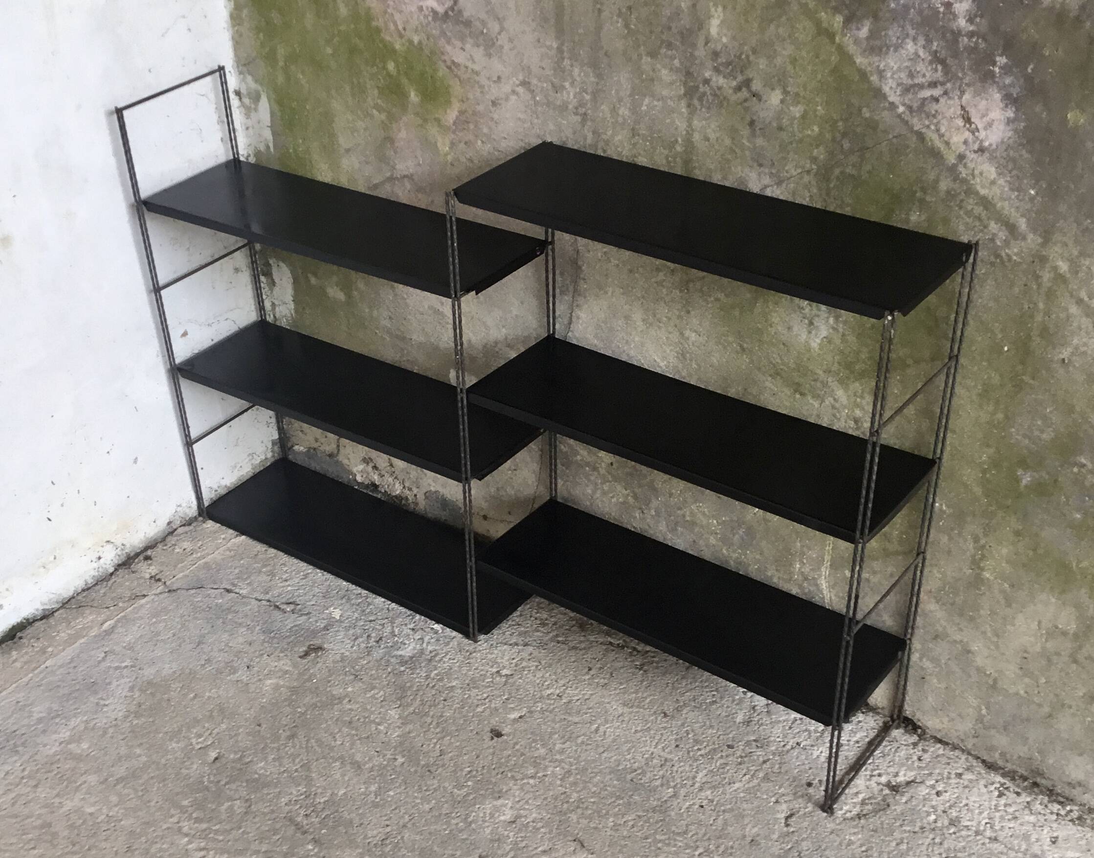 Double metal string shelf - 6 shelves, 3 uprights - vintage 1960