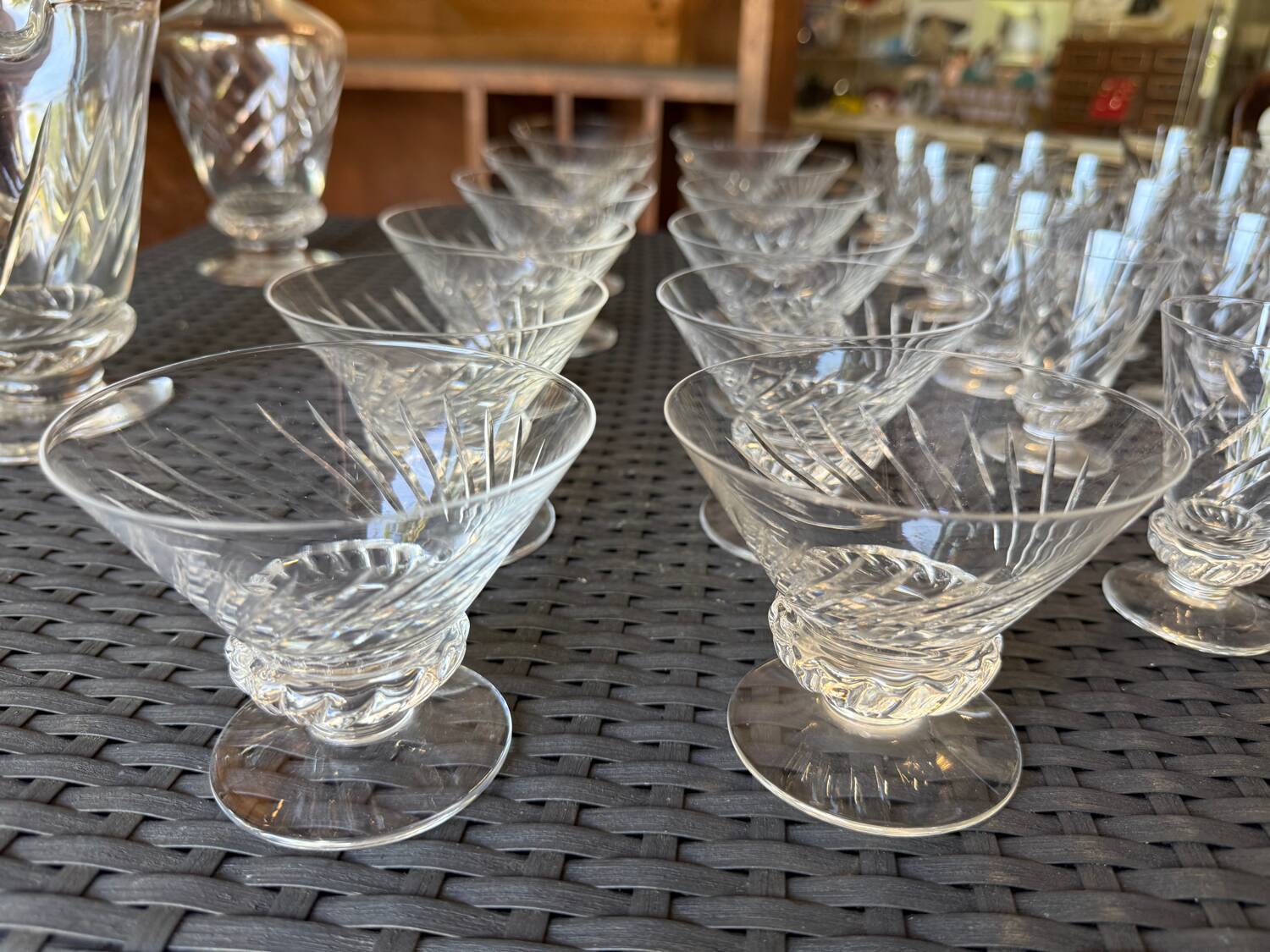 Service en cristal de saint Louis 50 pièces
