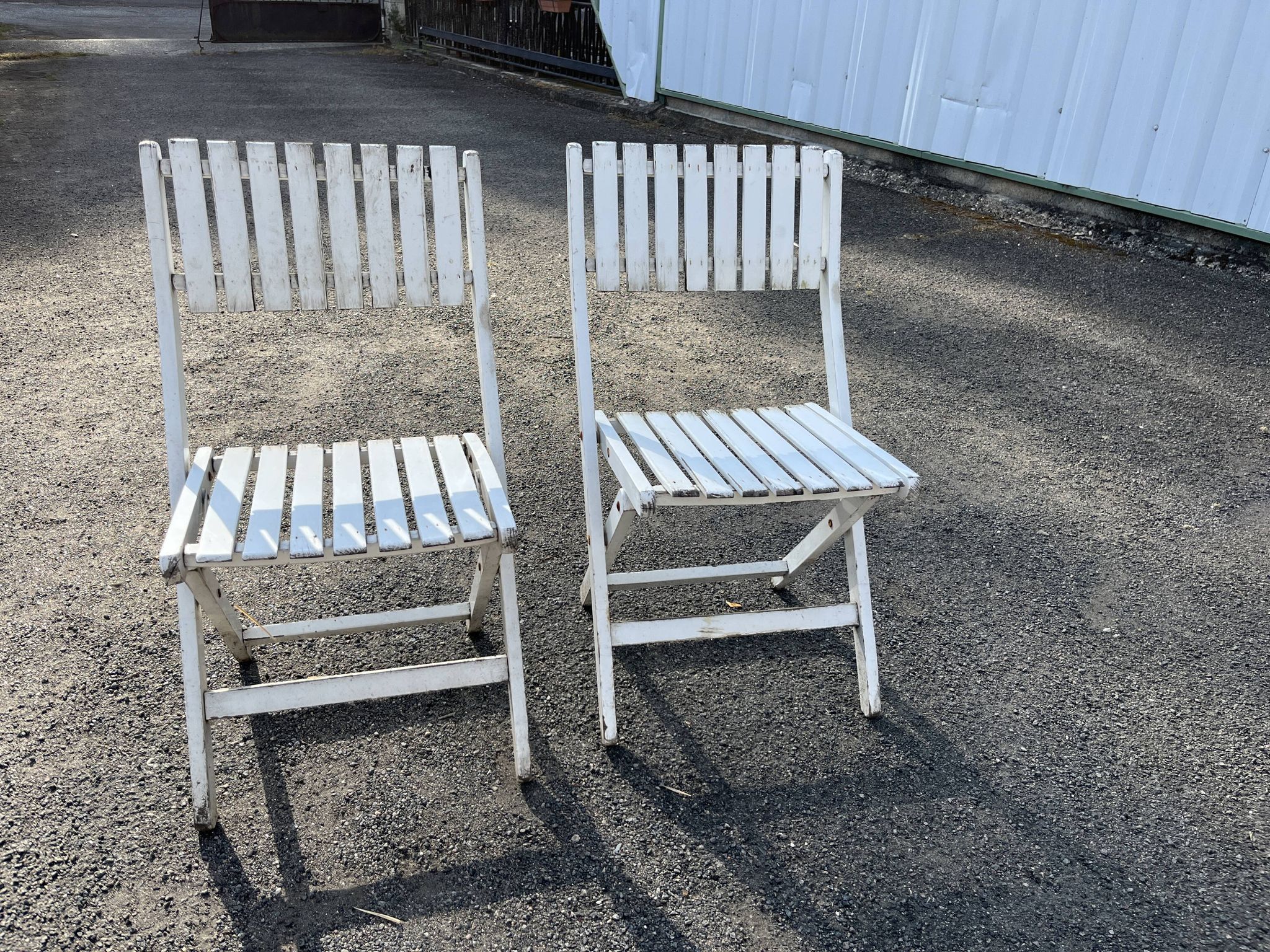 Paire de chaises vintage pliantes en bois – Années 60/70
