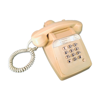 Téléphone S63 vanille à touches