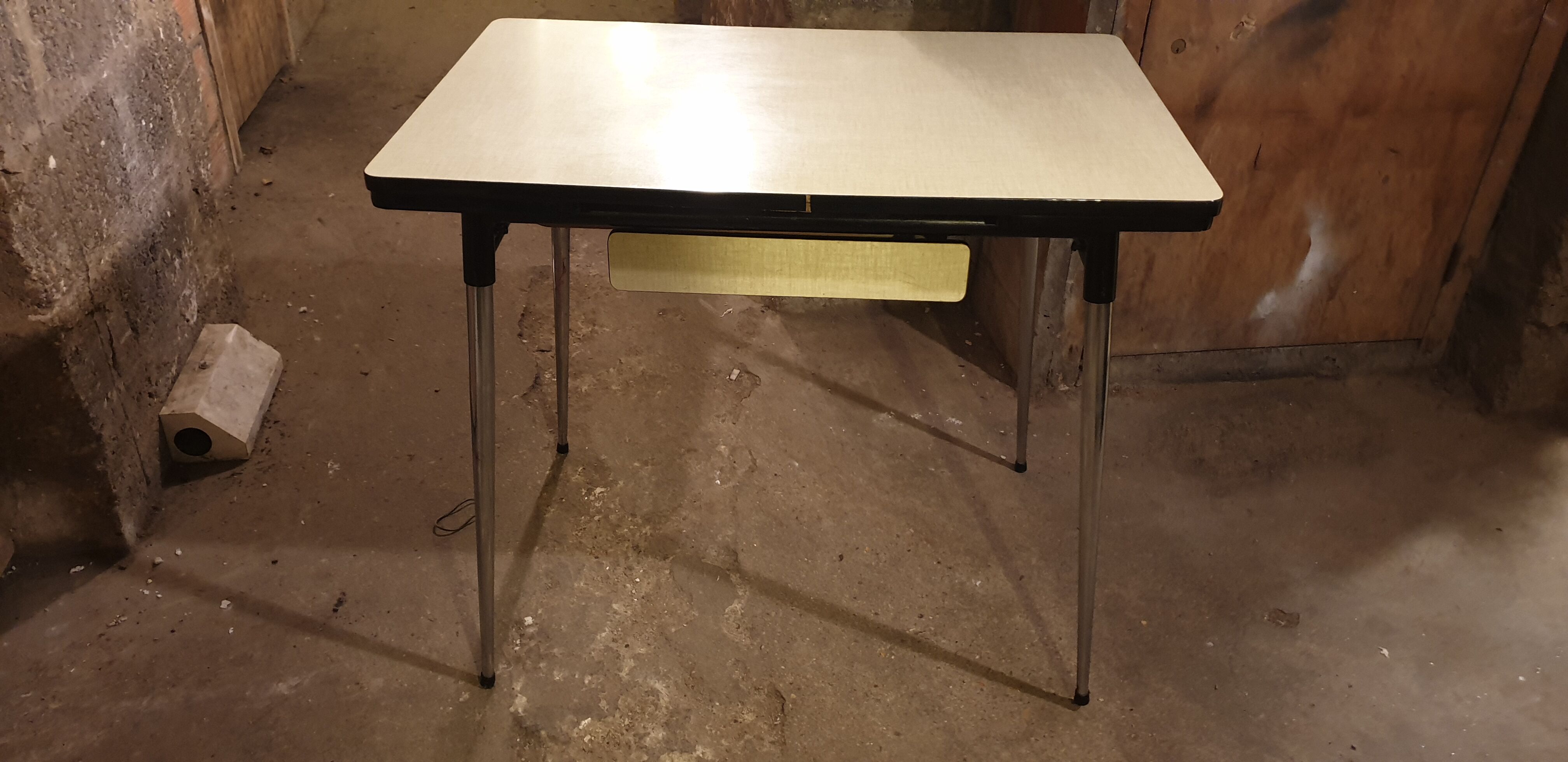 Vintage formica table
