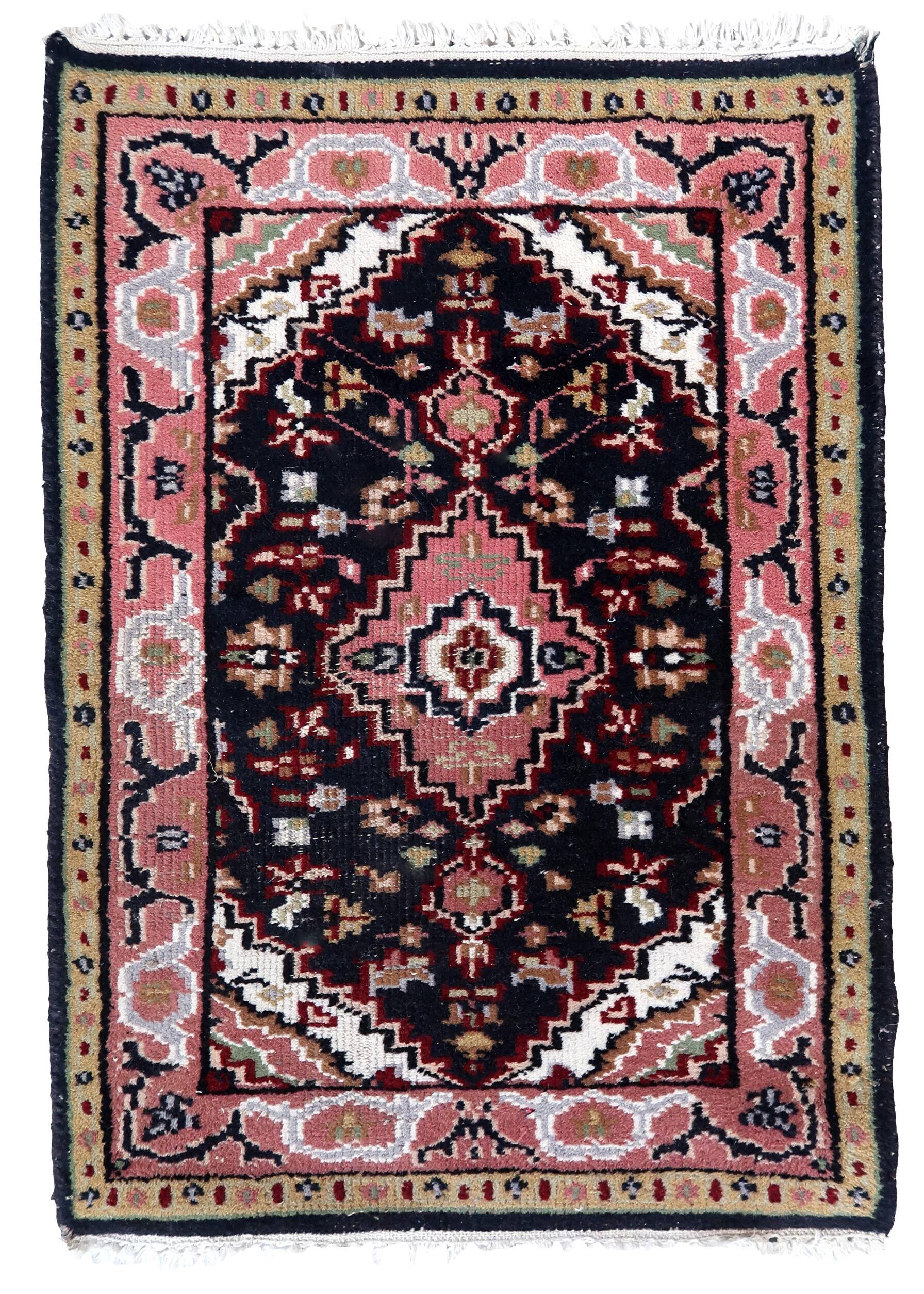 Tapis vintage indien Indo-Mahal fait main en laine – 61 x 88 cm – 1970s