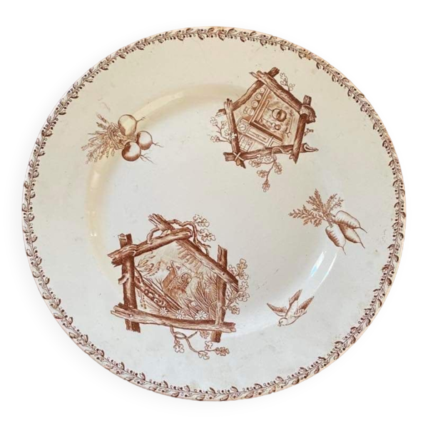 Plat rond terre de fer sépia.