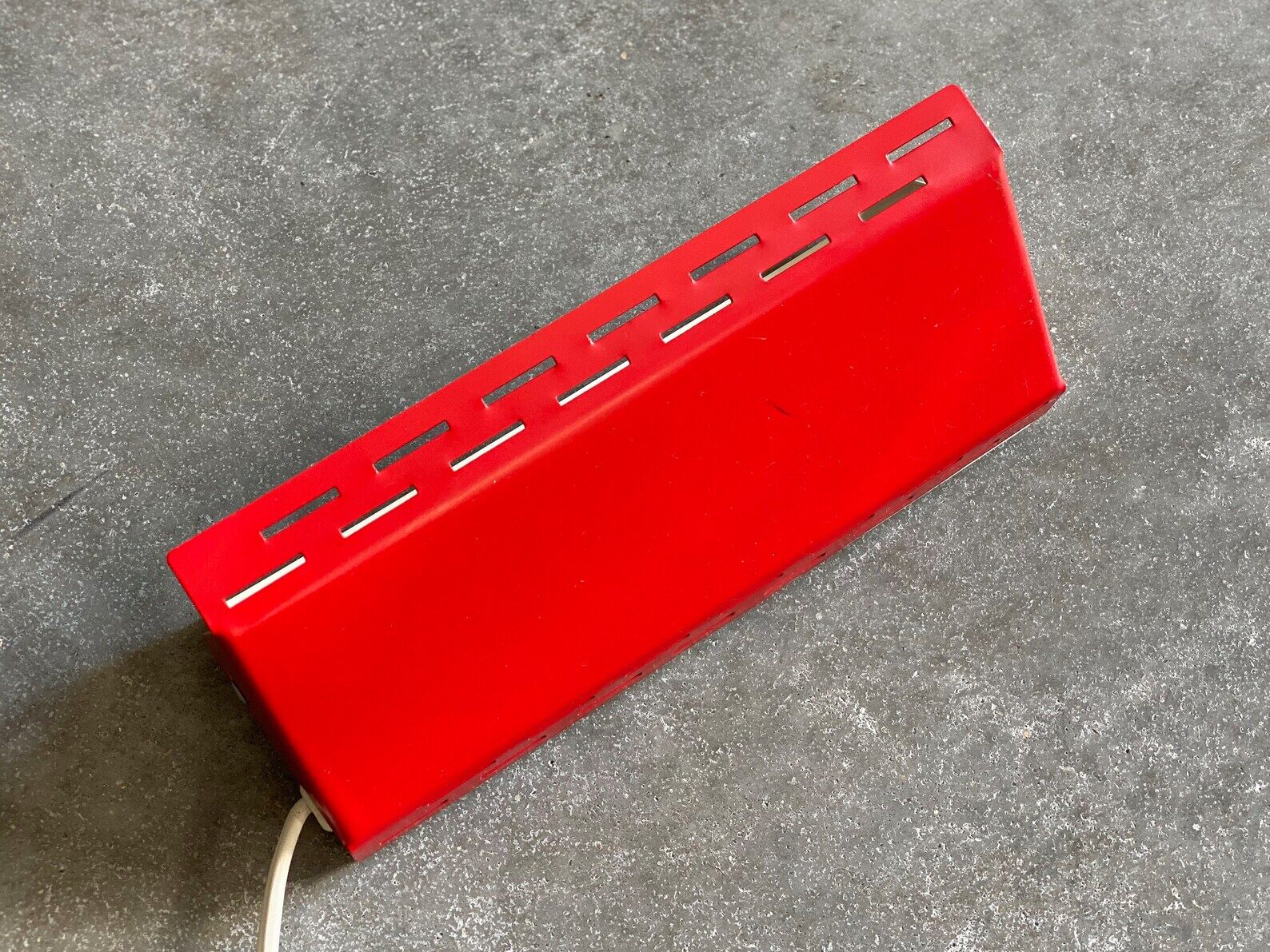 Vintage red W.L.P. Wall sconce / Bed lamp with adjustable shade