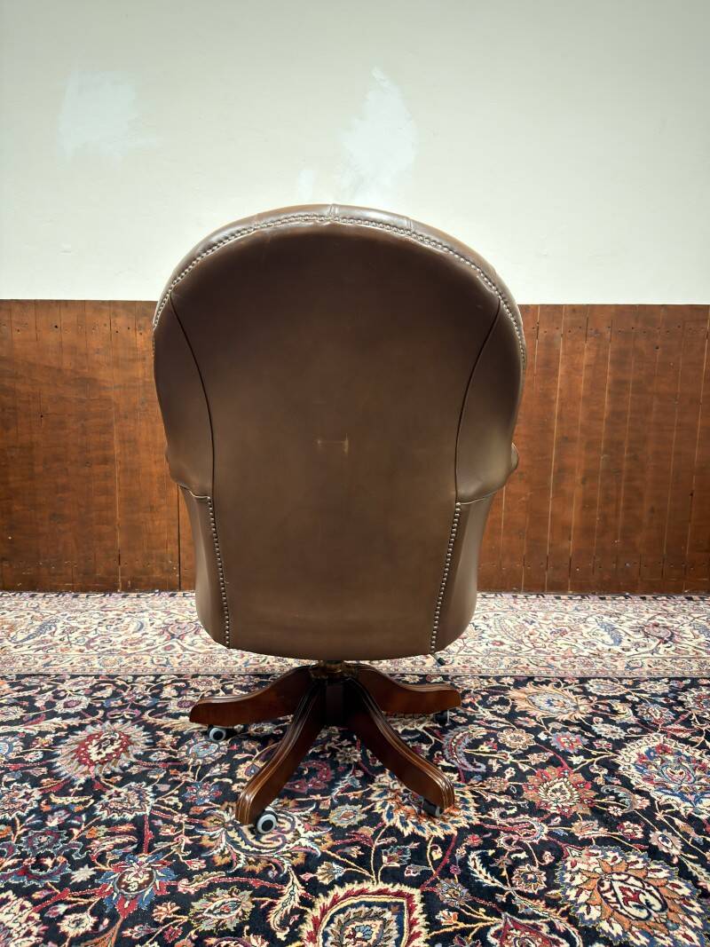 Classic English Chesterfield Director Chair Brown