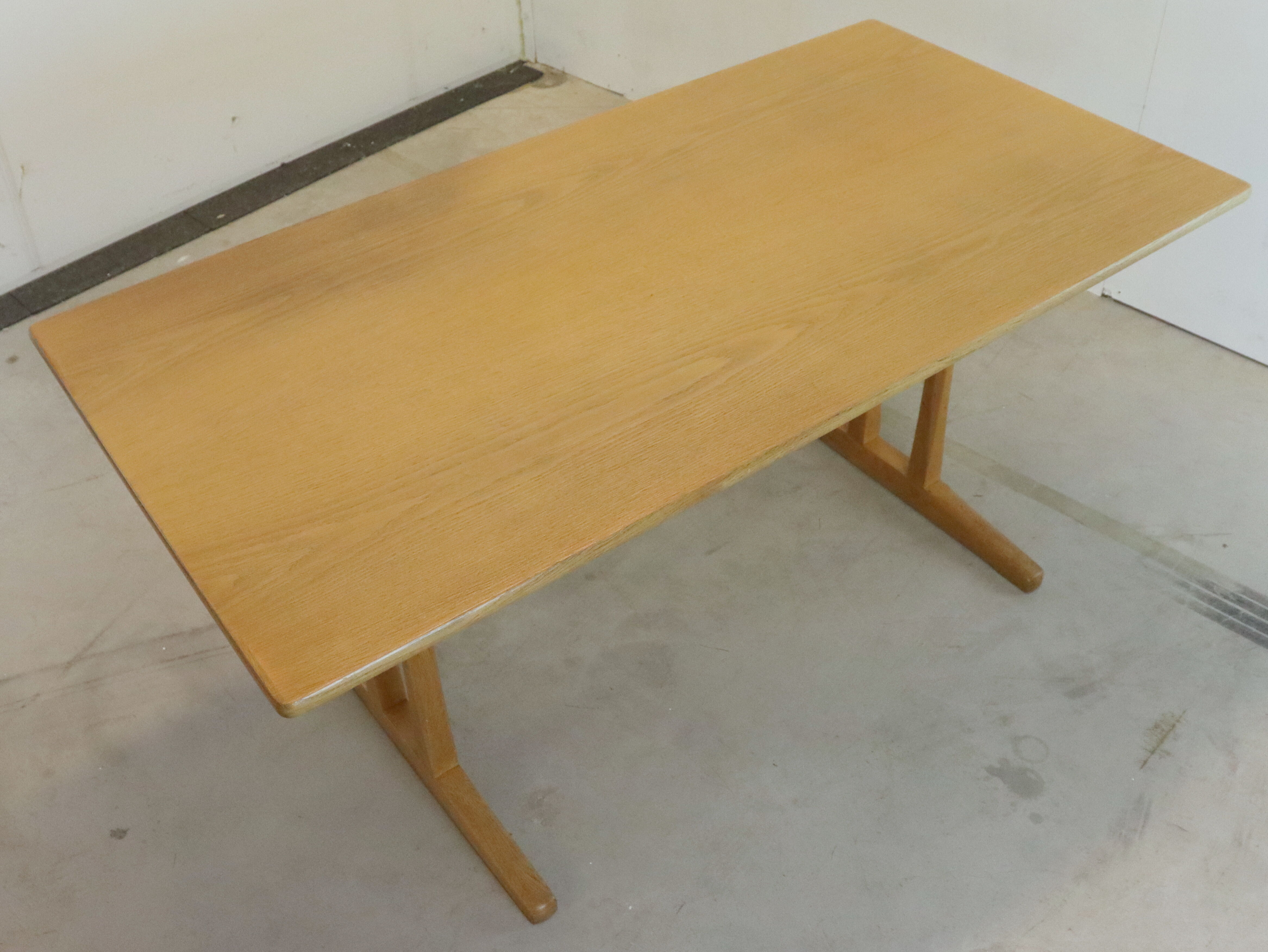 Dining table by Børge Mogensen, FDB Mobler Shaker 'Vittarp'