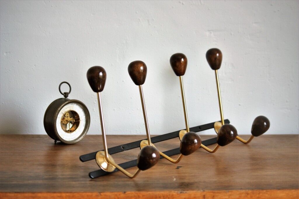 Coat rack varnished wood and gold metal