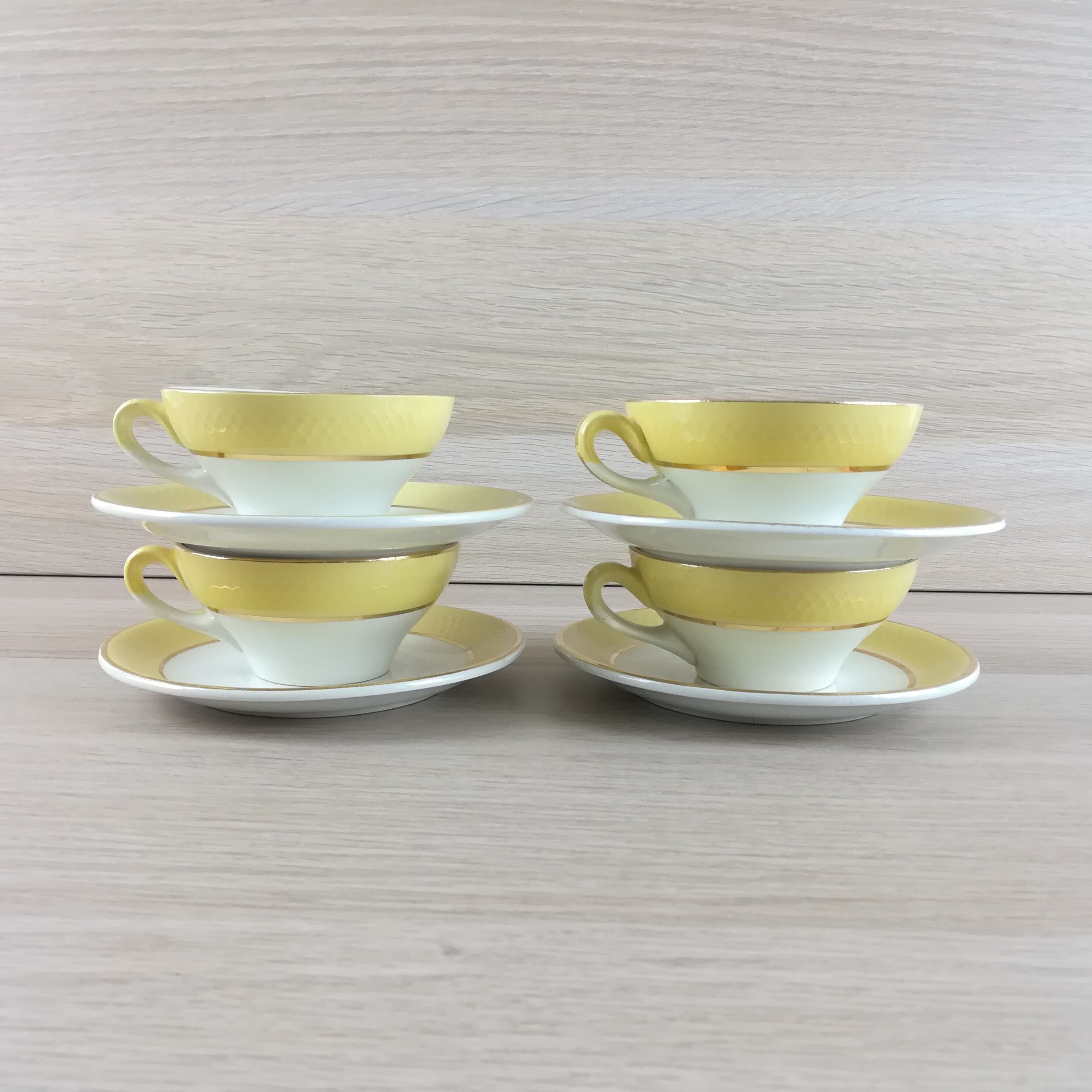 4 cups & saucers moulin des loups