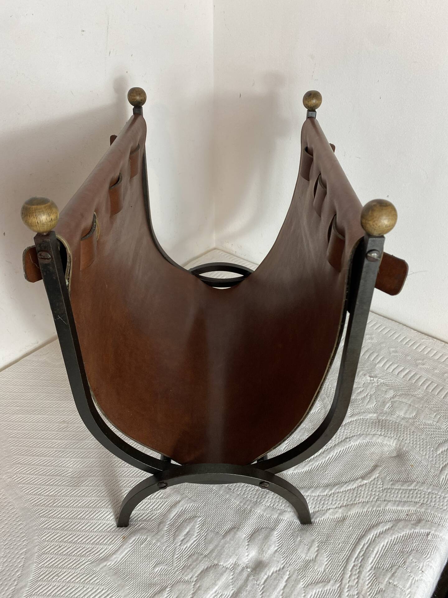 Magazine rack