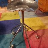 Tabouret chromé à piston