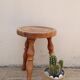 Ancien petit tabouret de ferme, tripode, 1950's