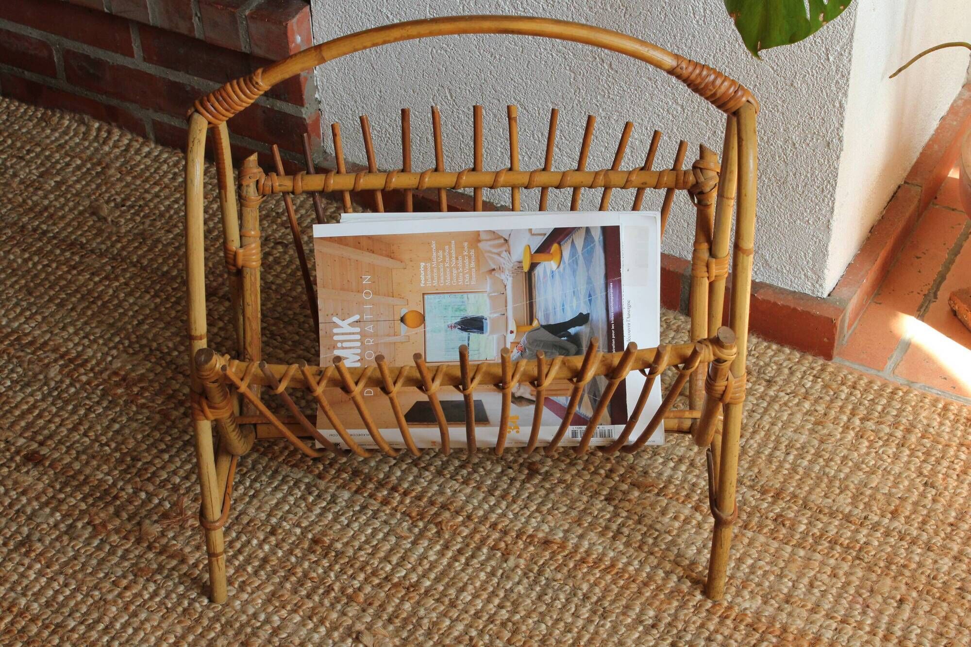 Wicker / rattan vintage magazine holder