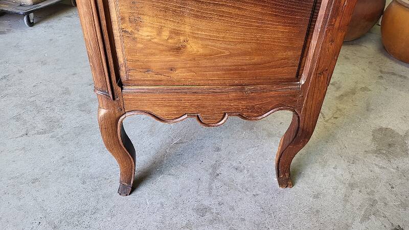 Commode louis xv 2 tiroirs en chene clair du xviii ème siecle ref je