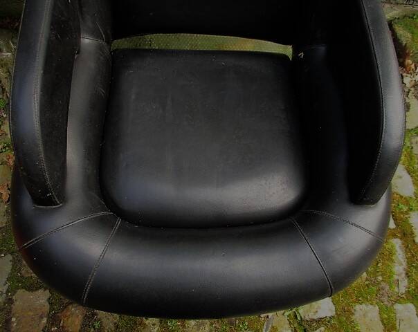 Swivel chair