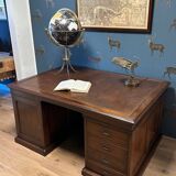 Antique English partnerdesk