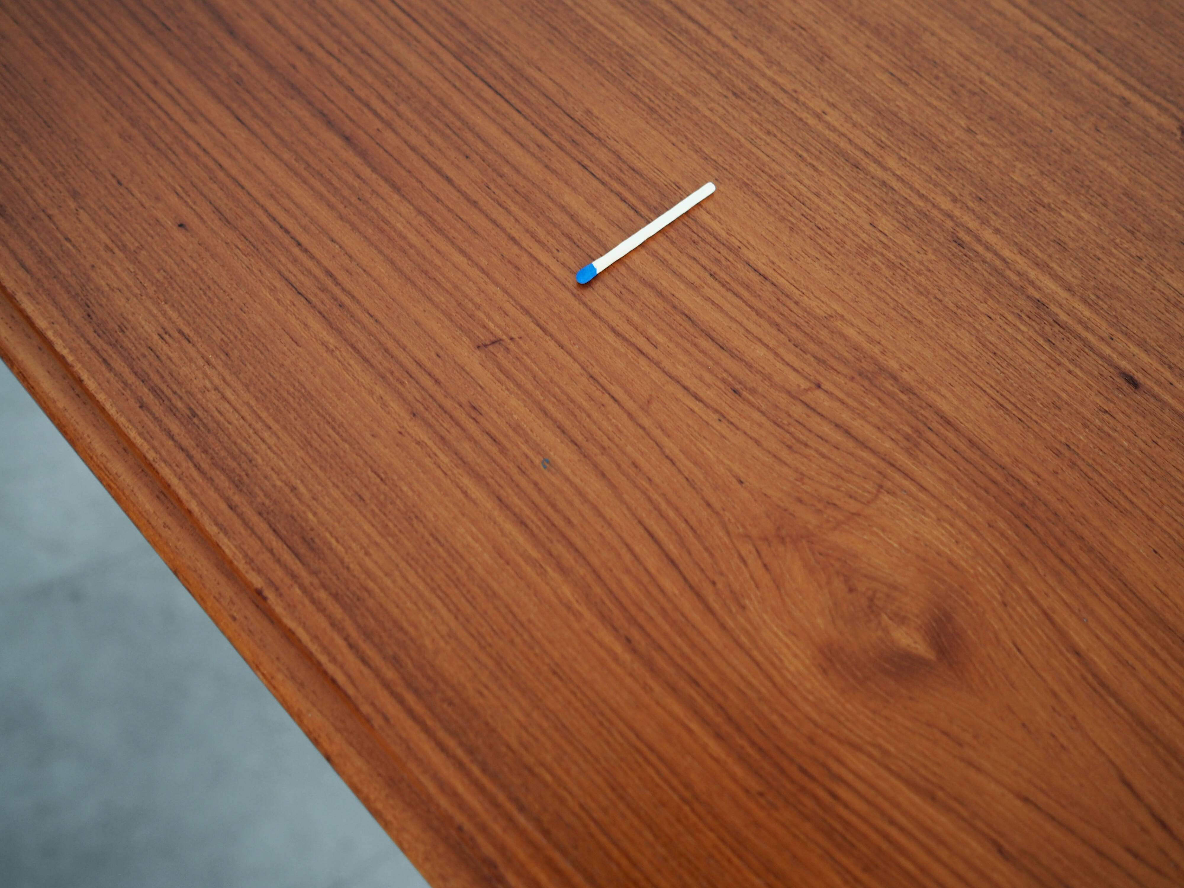 Teak coffee table, Danish design, 1970s, production: Denmark