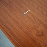 Table basse en teck, design danois, années 1970, production : Danemark