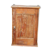 Armoire ancienne à suspendre