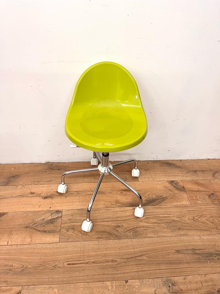 Armet Greta office chair