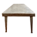 Table industrielle en fer