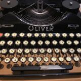 Oliver Typewriter