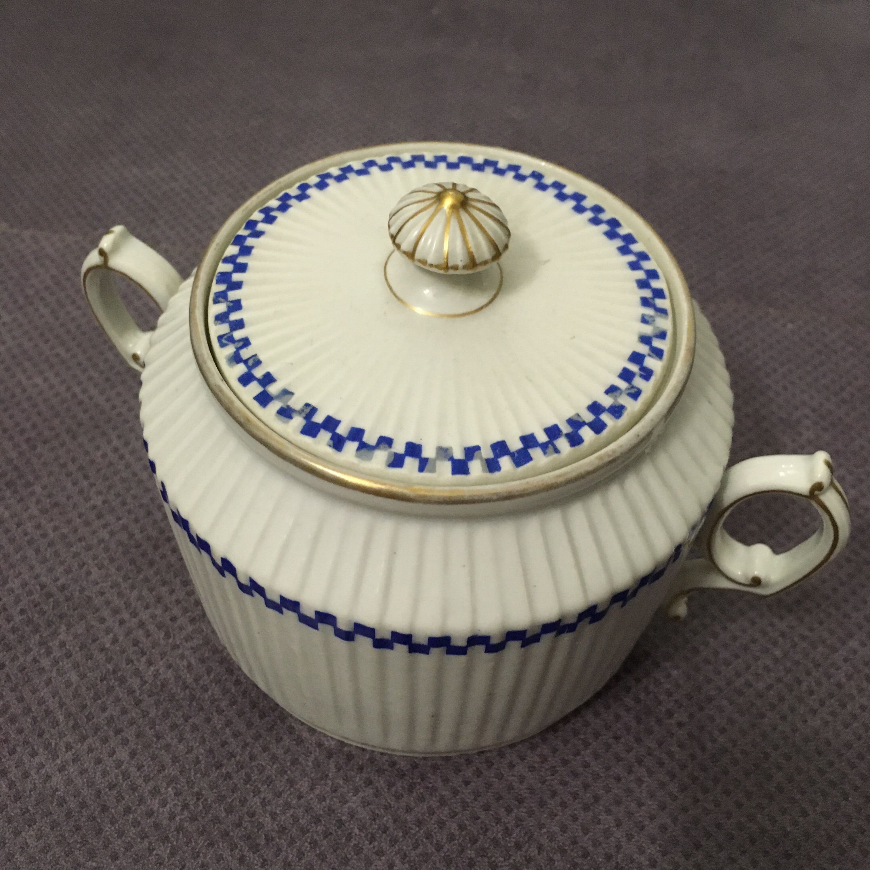 Charles PILLIVUYT Mehun porcelain sugar with fluted relief and blue and white checkered pattern