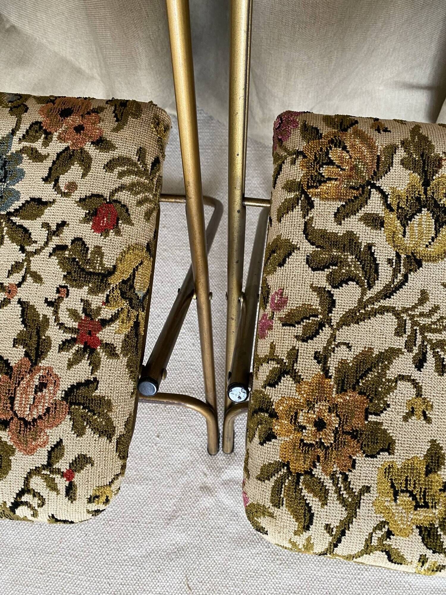 Lafuma folding chairs "Chantazur" floral upholstery from the 1960s.