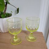 Uraline stemware