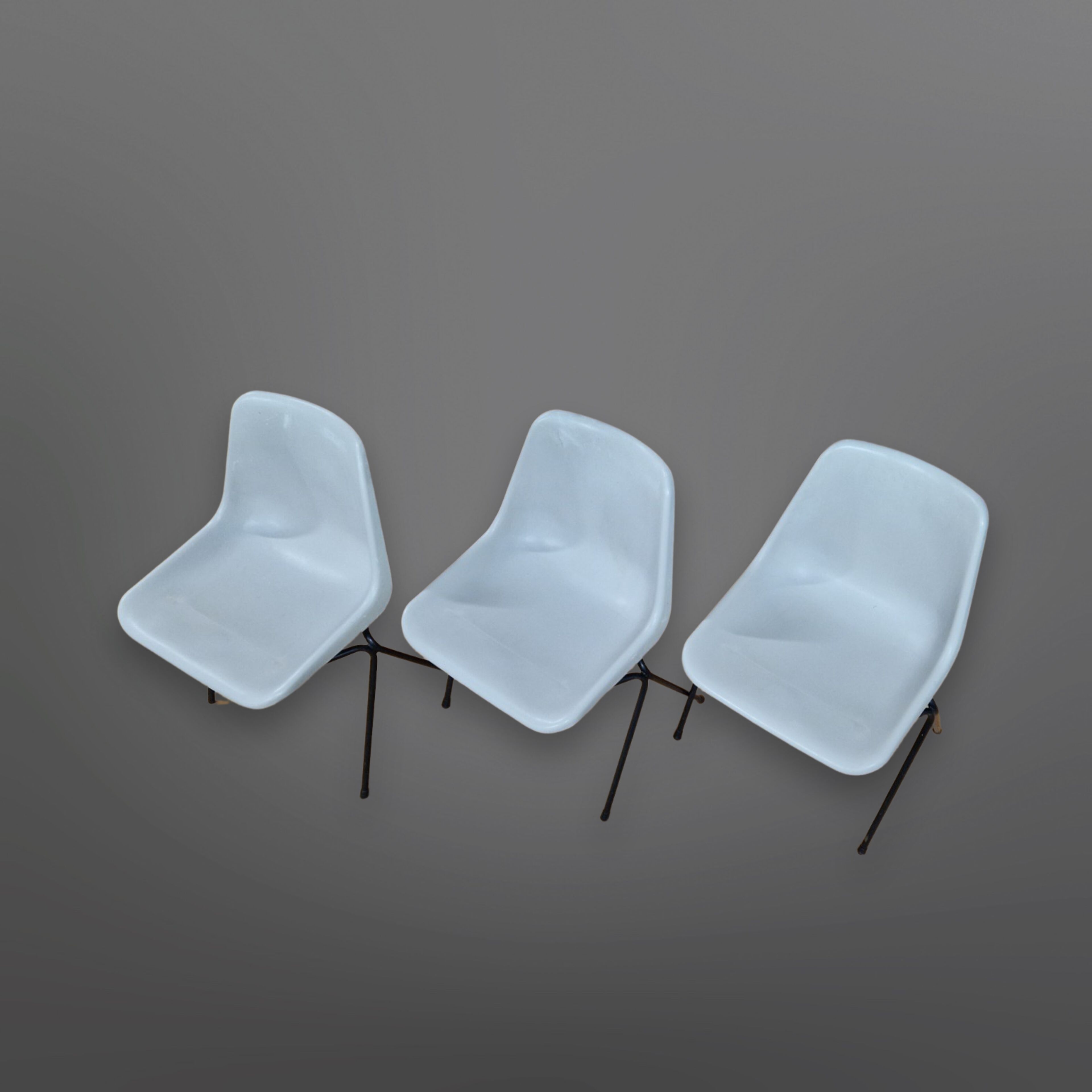 Polyprop stacking chairs by Robin Day for Tecno, Italy 1960s