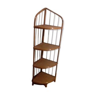 Corner shelves