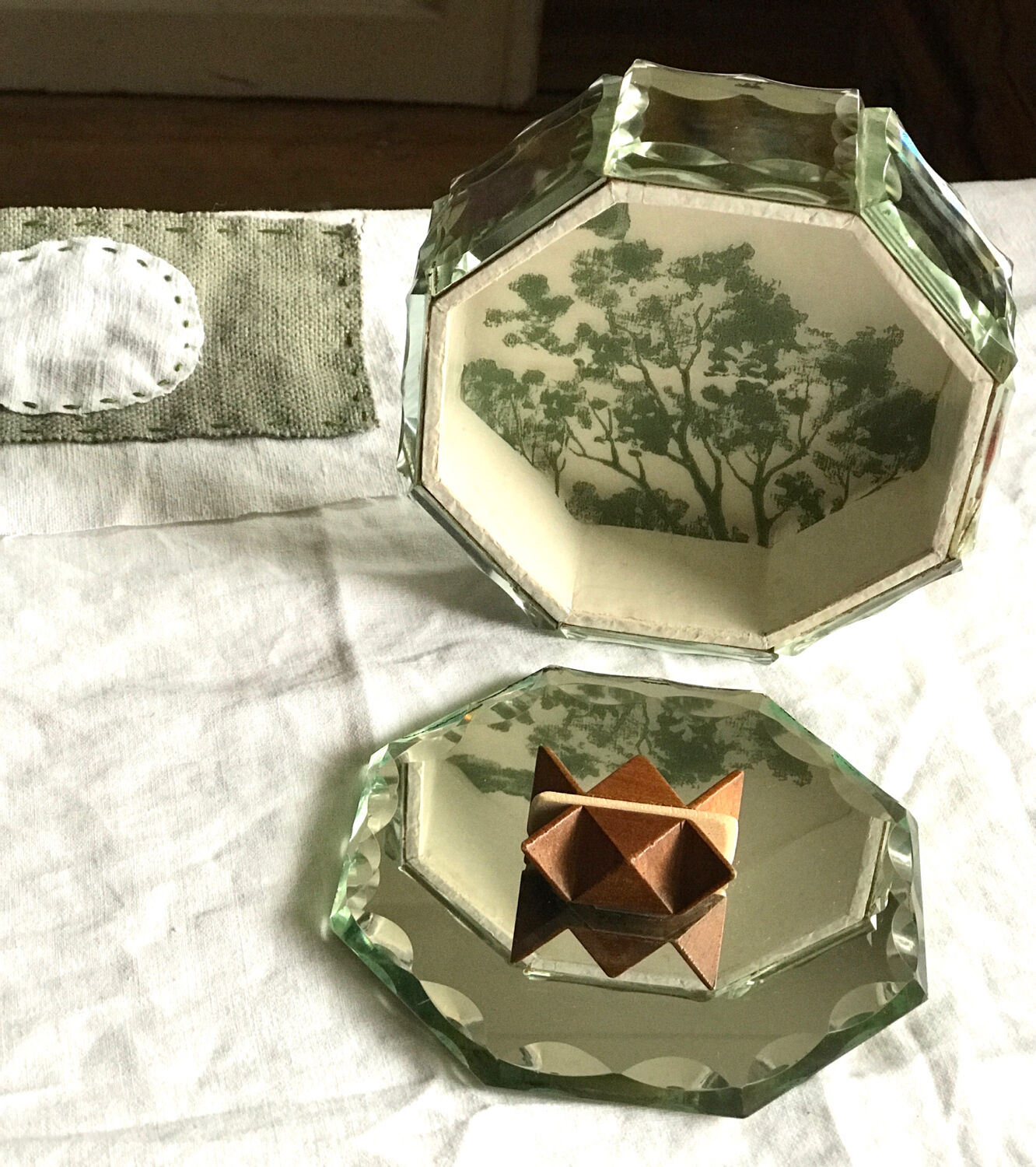 Art deco jewelry box
