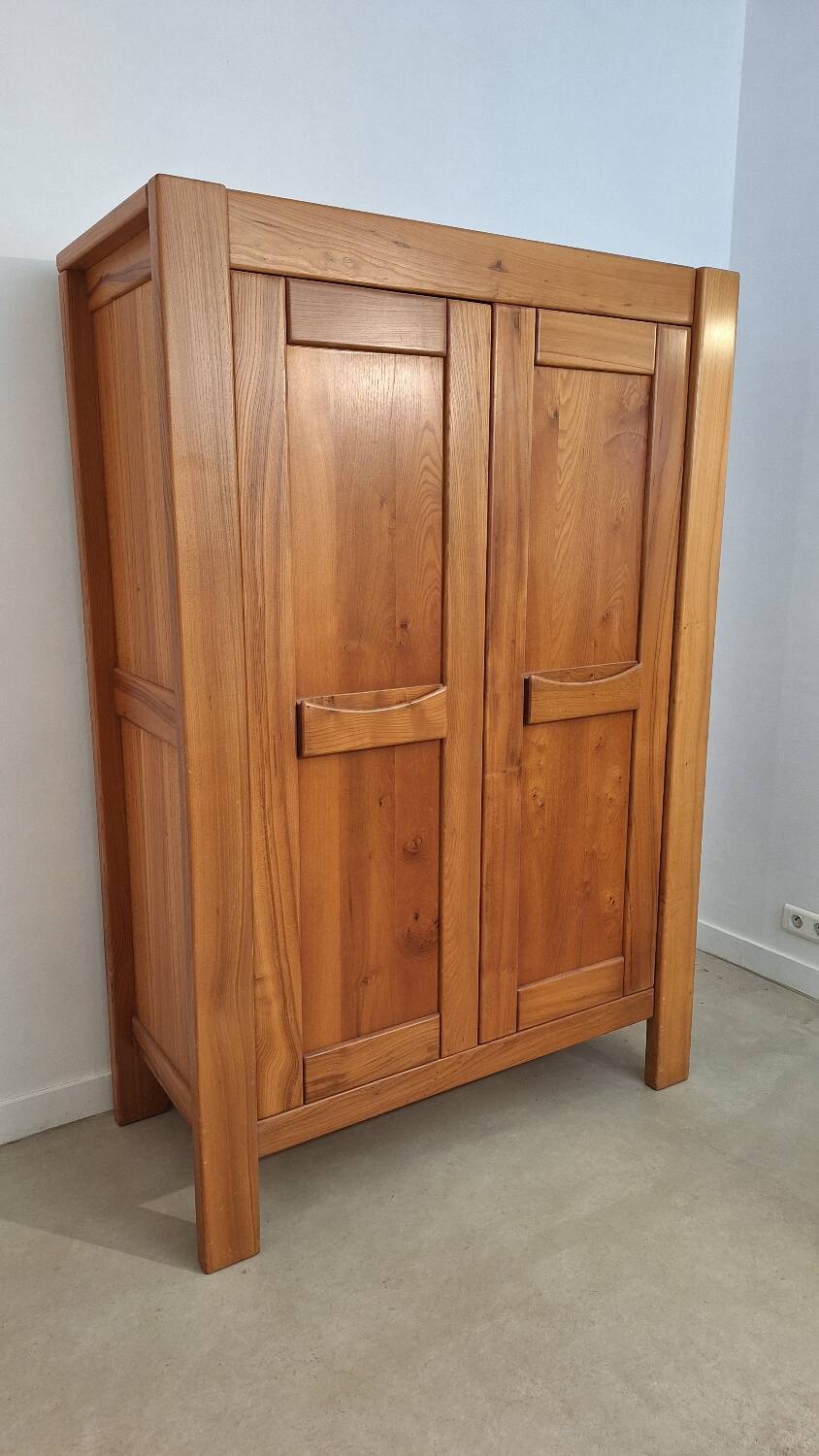 Armoire en orme Atelier Chauvin