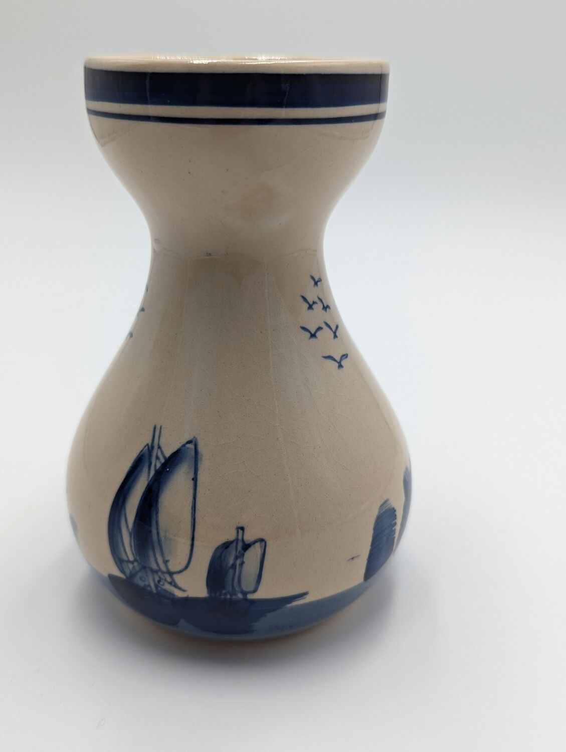 Vase en céramique bleue