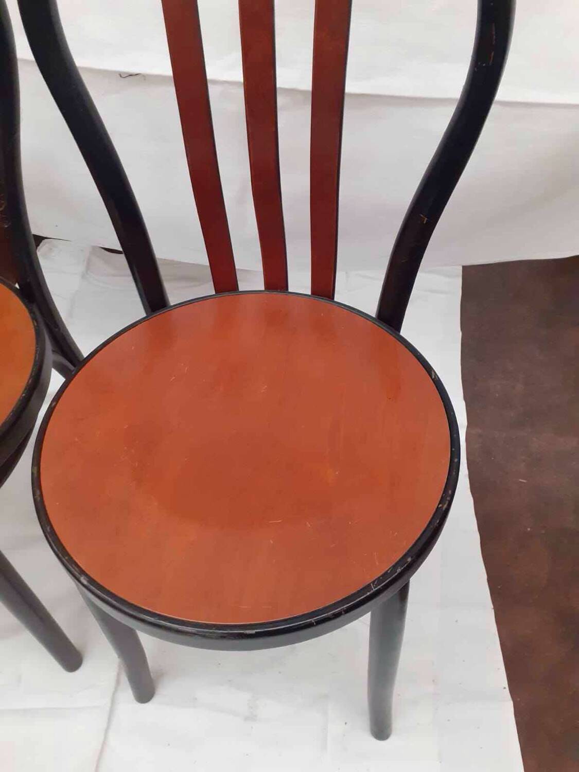 Bistro chair