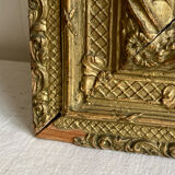 Antique mirror pediment