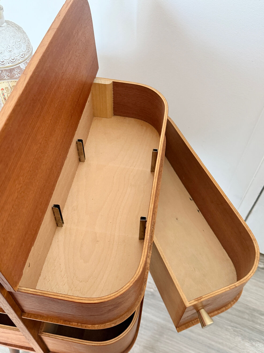 Table de chevet vintage style scandinave