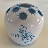 Moustiers flower spades